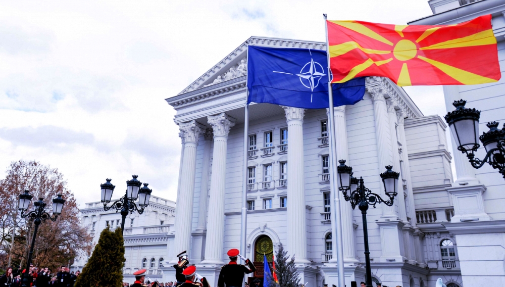 Perkeqesohen marredheniet Bullgari-Maqedoni, Sofja terheq ambasadorin